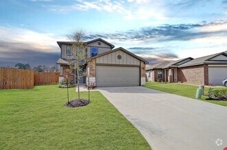 Building Photo - 14480 Conifer Dr