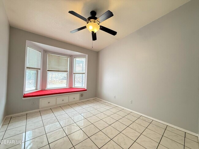 Building Photo - 11109 Pink Coral Dr