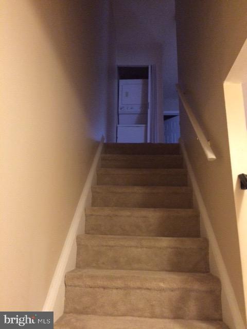 Building Photo - 16649 Geddy Ct