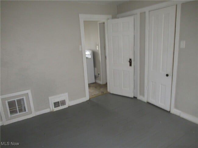 Building Photo - 1343 Churchill Rd