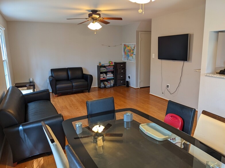 Building Photo - 3152 Bayswater Ct