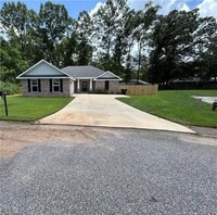 Building Photo - 9399 Fox Ct E