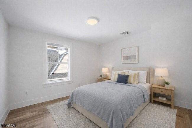 Building Photo - 96 Watchung Ave