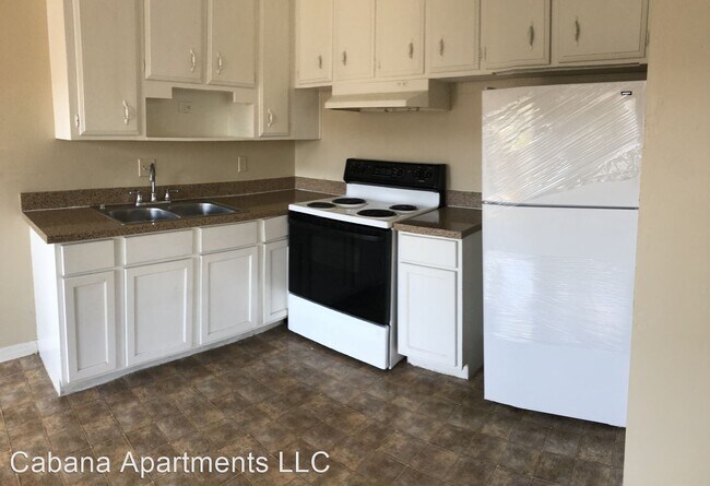 Building Photo - 2524 Tulip Ln
