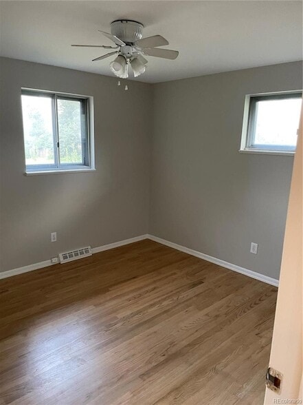 Building Photo - 3260 E Orchard Rd