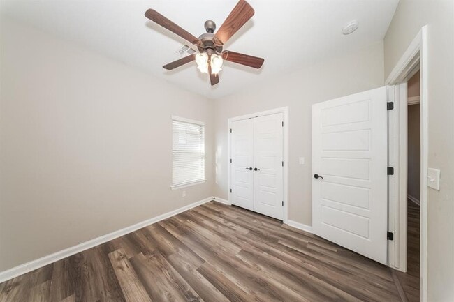 Building Photo - 207 Casey Ln