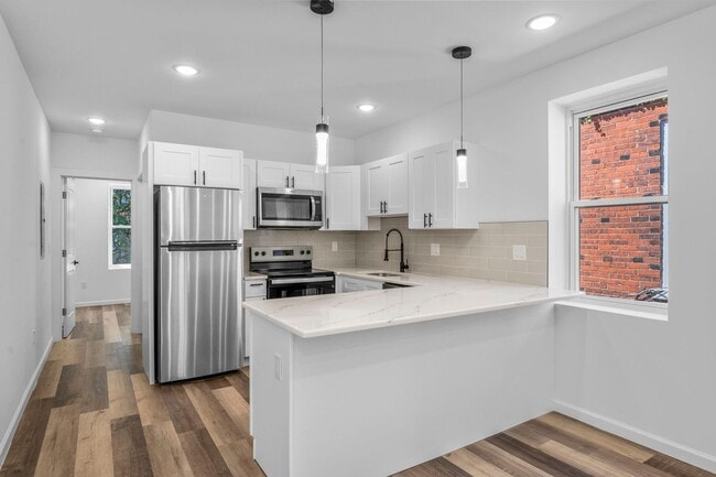 Building Photo - 5318 Walton Ave