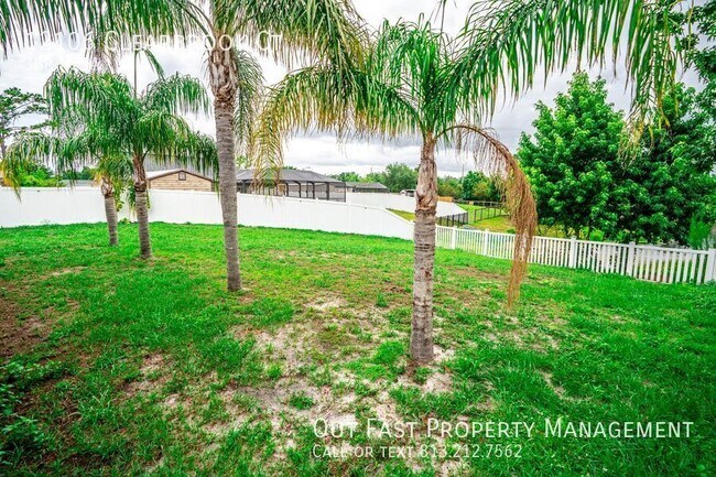 Building Photo - 12106 Clearbrook Ct