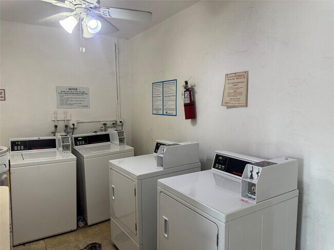 Building Photo - 600 Layne Blvd