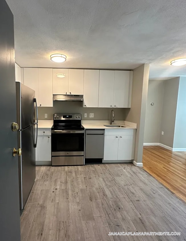 Building Photo - 50 Evergreen St