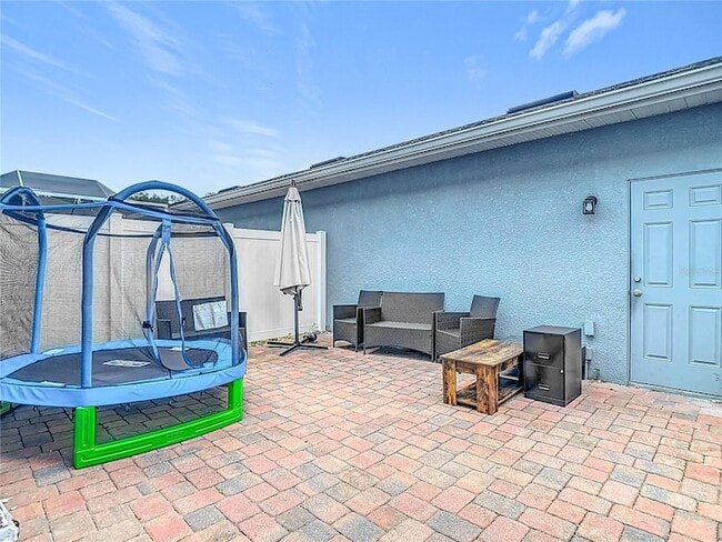 Building Photo - 2343 Pergola Wy