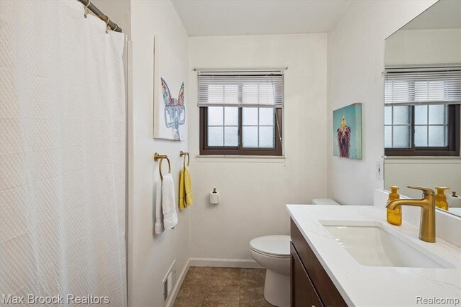 Building Photo - 1131 Indianwood Trail