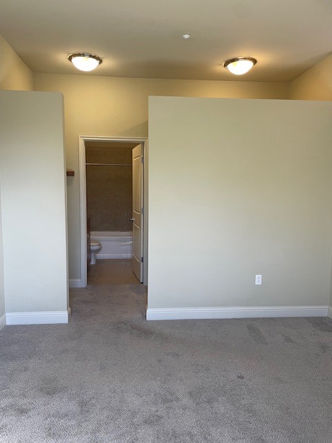 Building Photo - 5401 S Park Terrace Ave