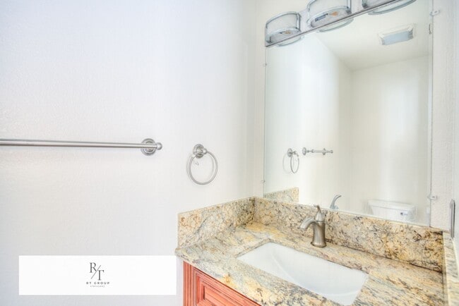 Building Photo - Freshly painted and featuring brand new 2nd-floor flooring 3 Bedrooms, 2.5 Bathroom in Baldwin Park