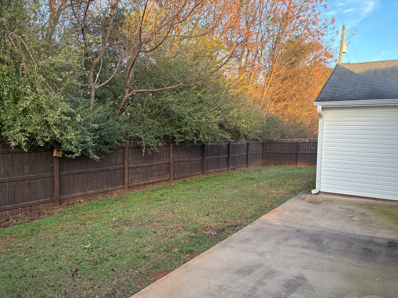 Building Photo - 135 Ansley Dr