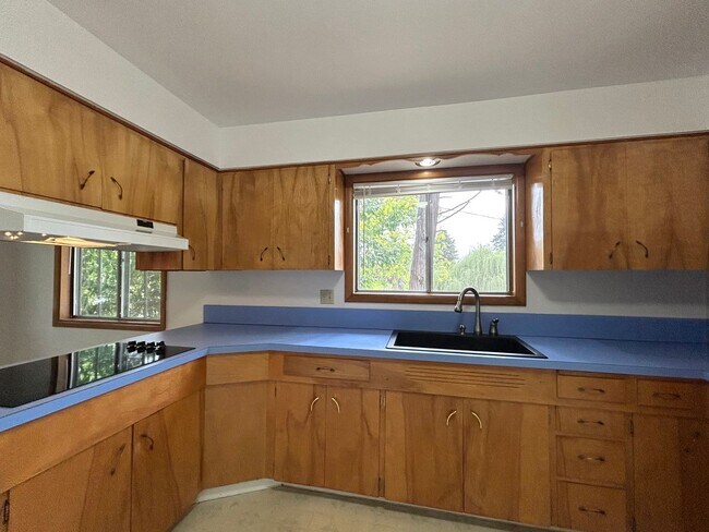 Building Photo - sw114th