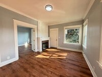 Building Photo - Two Bed 1 Bath House with Fenced Backyard!