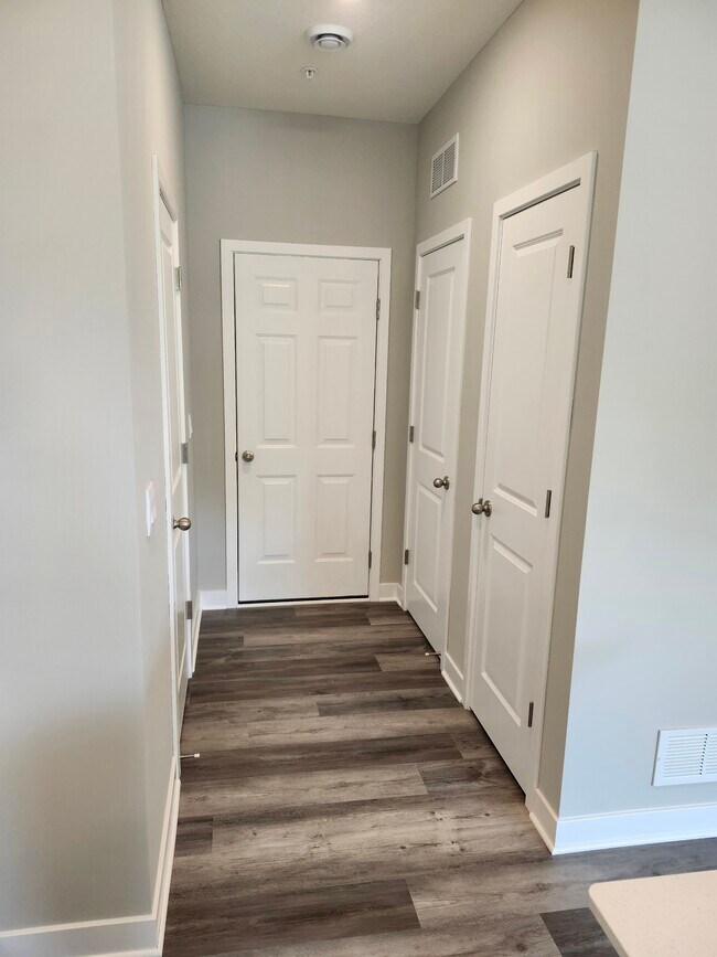 Building Photo - 11128 Balsam Pointe Trl