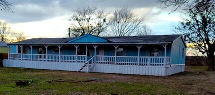 Building Photo - 8922 Witter Ln