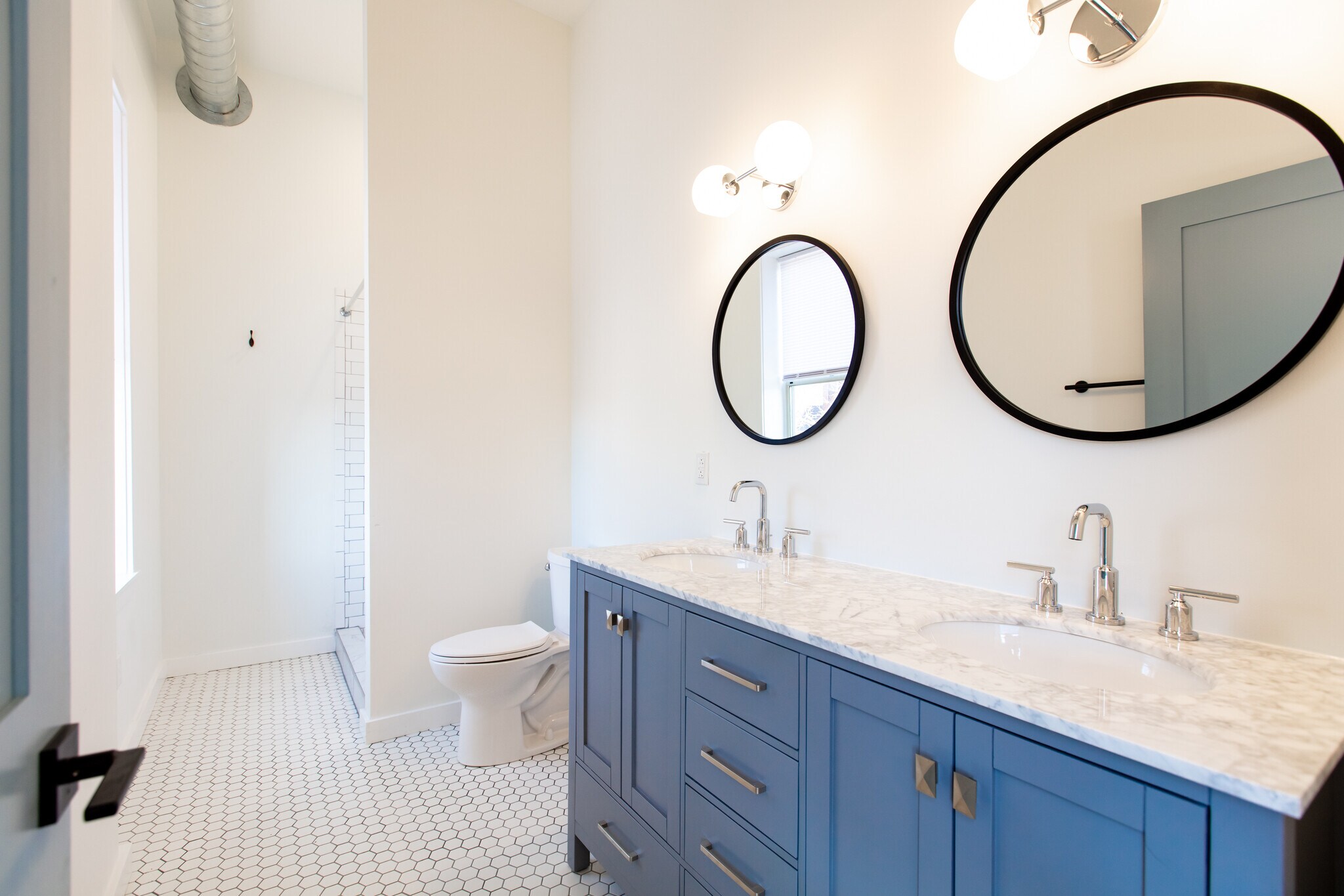 Building Photo - 226 45th St