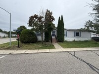 Building Photo - 2500 Mann Rd
