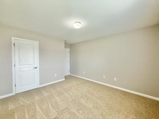 Building Photo - **OFFERING REFUNDABLE APPLICATION FEES** Fantastic 3BD, 2.5BA North Raleigh Townhome with Fenced ...
