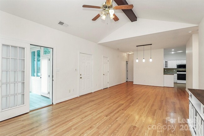Building Photo - 11357 Olde Turnbury Ct
