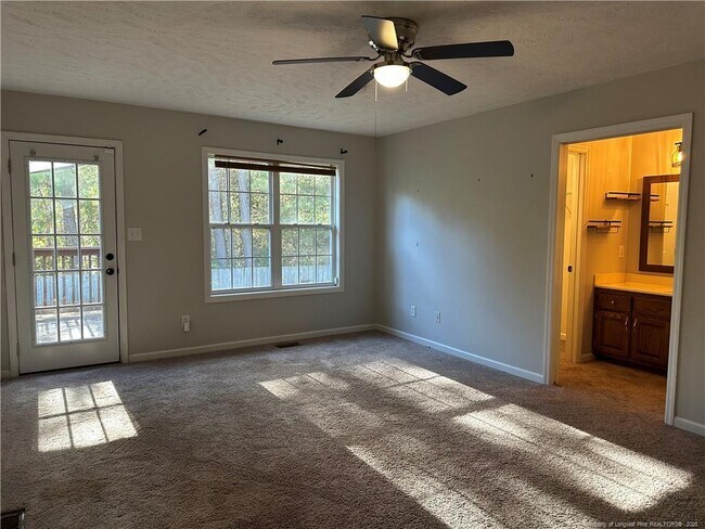 Building Photo - 2564 Lull Water Dr