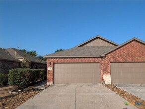 Building Photo - 1209 FM306