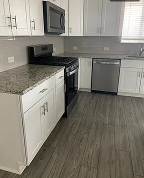 Building Photo - 713 Feldspar Way