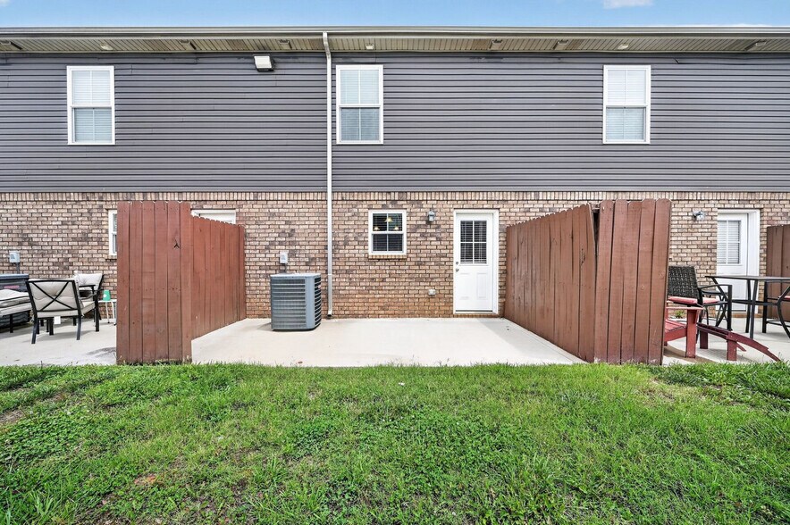 Building Photo - 971 Professional Park Dr