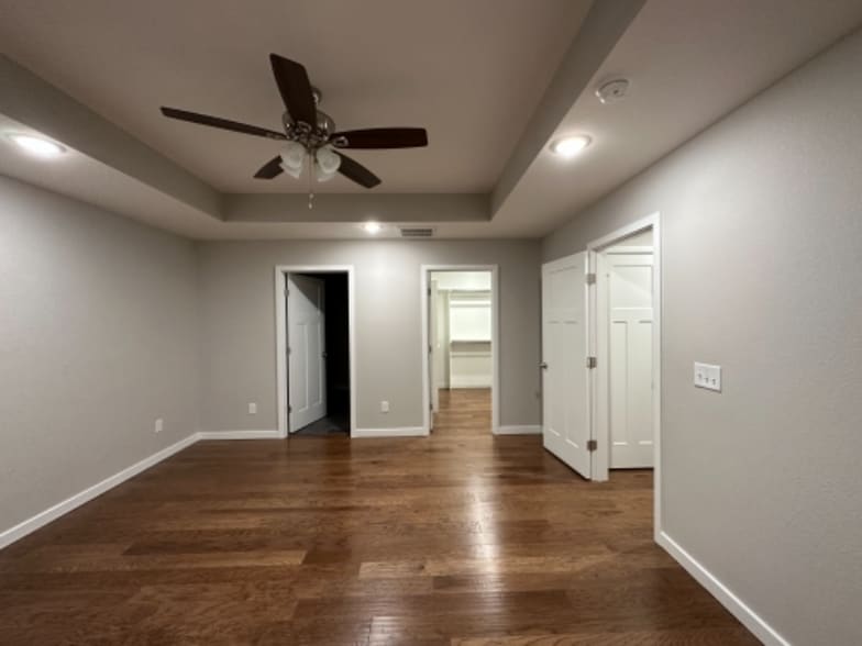 Building Photo - 524 Chipmunk Ave