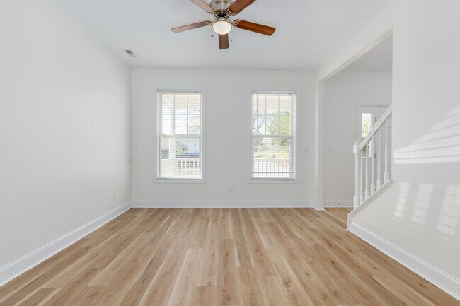 Building Photo - Stylish 3 Bedroom Home in The Sought-After Lake Carolina