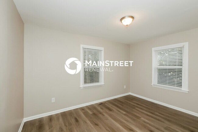 Building Photo - 3 Bedroom Pet-Friendly Home in MONROE, NC with Main Street Renewal