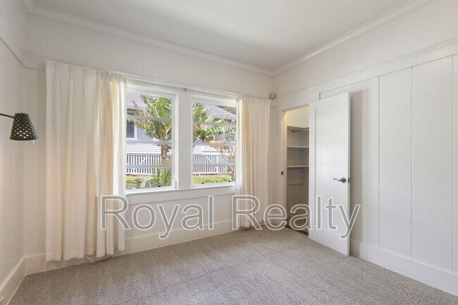 Building Photo - 2910 Nanihale Pl