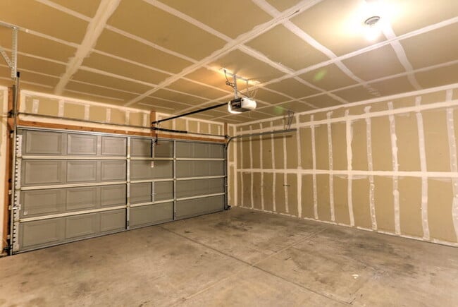 Building Photo - Located in beautiful Rancho Sahuarita!!!!!!!!!!!!