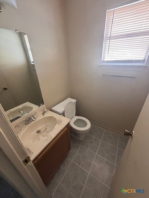 Building Photo - 1813 Cedarhill Dr