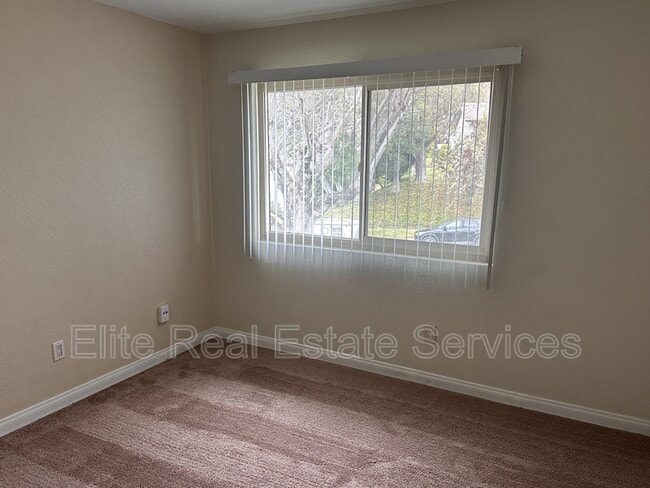 Building Photo - 6621 Bell Bluff Ave