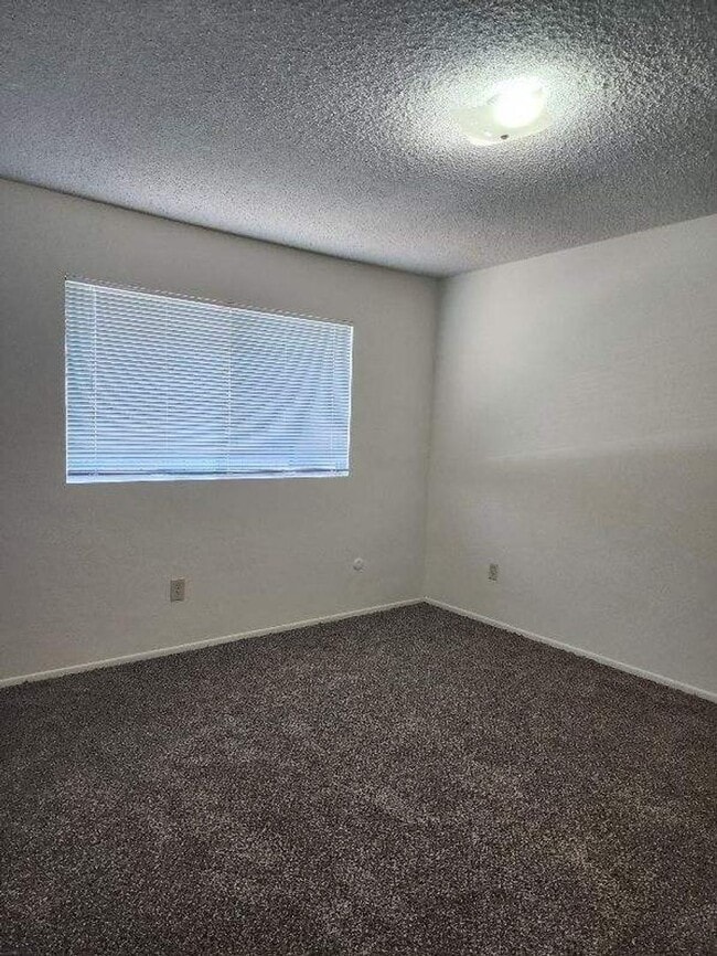 Building Photo - 5101 Appleblossom Dr