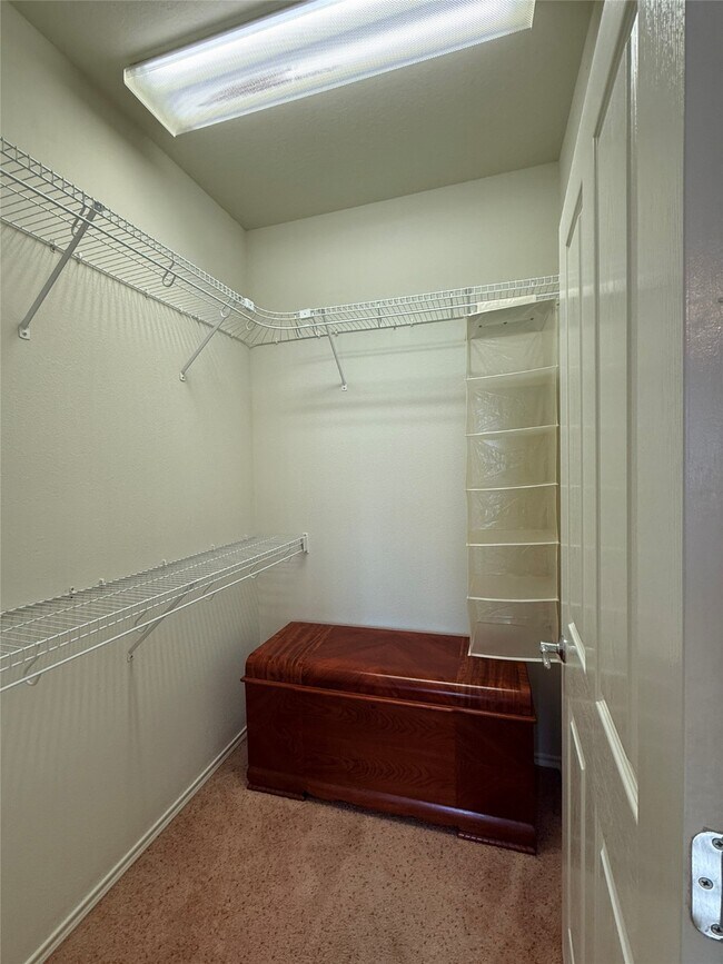 Building Photo - 13600 Breton Ridge St