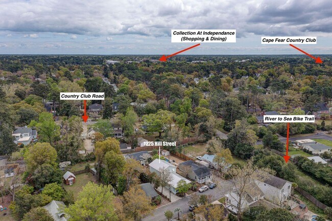 Building Photo - Midtown Rental in Forest Hills