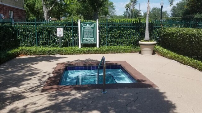 Building Photo - 13028 Plantation Park Cir