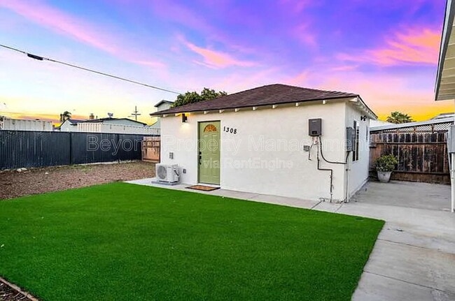 Building Photo - 1308 49th St