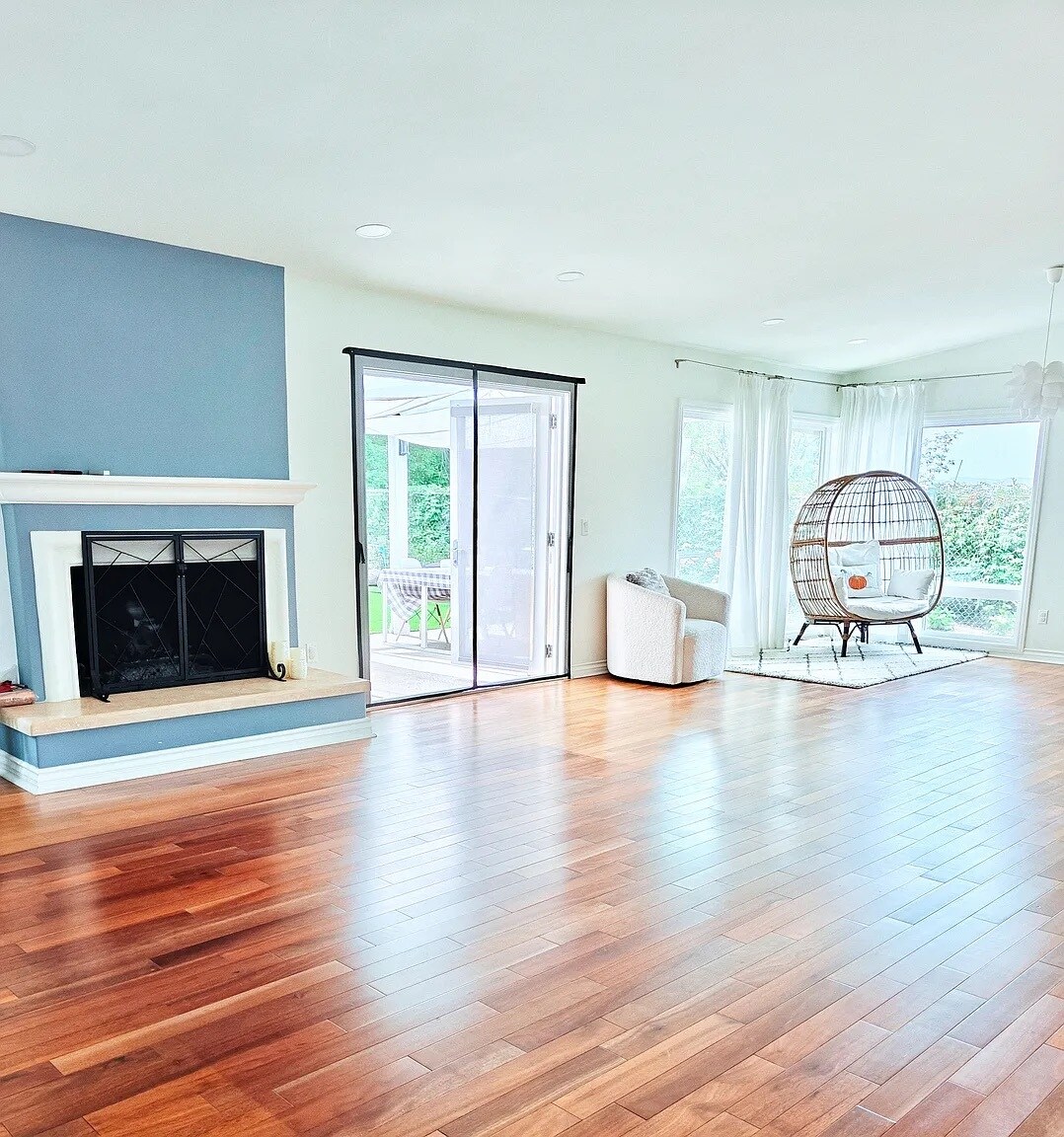 Building Photo - 4719 Dunman Ave