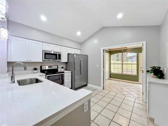 Building Photo - 2557 Riva Ct