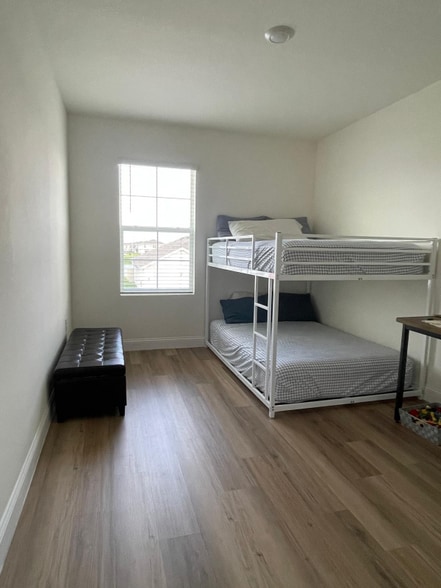 Building Photo - 2771 Common Fig Run