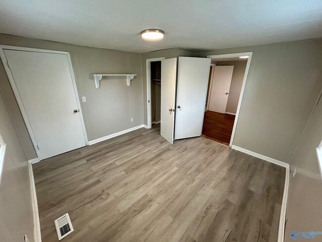 Building Photo - 18014 E Limestone Rd