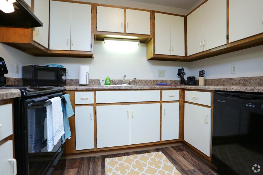 Interior Photo - Alpine Village Corporate Apartments