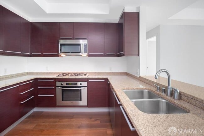 Building Photo - 489 Harrison St