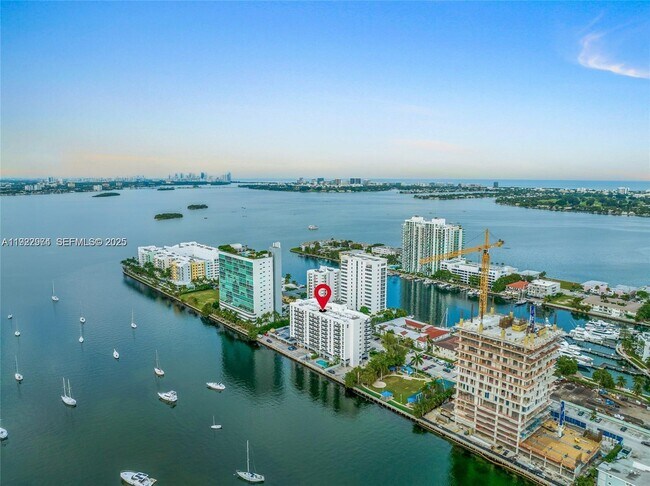 Building Photo - 7928 West Dr